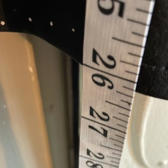 Liz Claiborne micro polka dot skirt - Picture 3 of 5